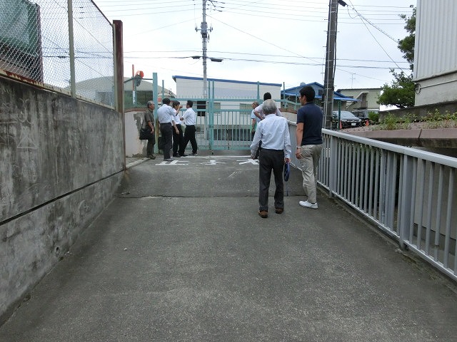 避難所解放エリアを確認 吉原高校の「防災教育推進のための連絡会議」_f0141310_7505615.jpg