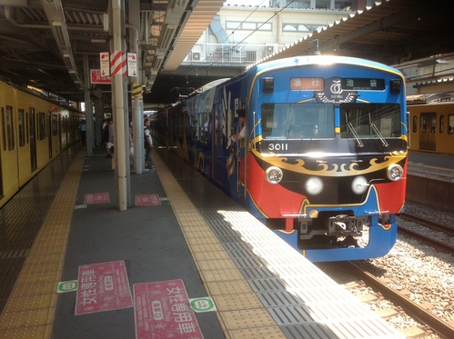 マイクロエース西武3000系銀河鉄道999デザイン電車 : serendipity マイクロエース西武3000系銀河鉄道999デザイン電車 : serendipity