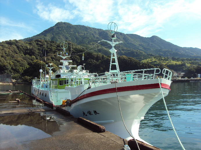 マグロ延縄船「良栄丸１９ｔ」がグアムに初出航 : ナンちゃんが駈ける！