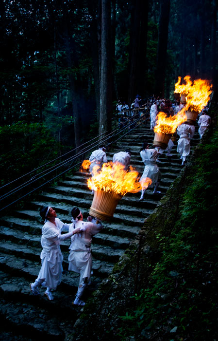 那智の火祭り_c0153969_17512220.jpg