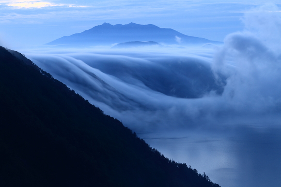 霧の摩周湖 Japaneseclass Jp 霧の摩周湖 Japaneseclass Jp