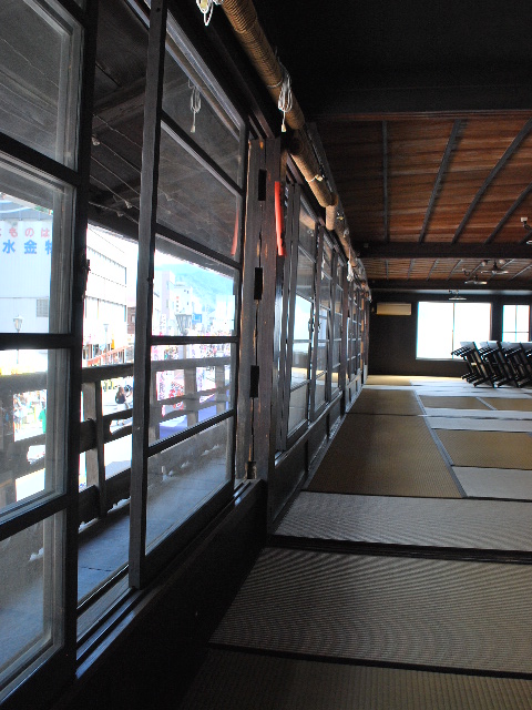 埼玉県秩父市の秩父館と秩父川瀬祭り(建築家・関根要太郎の故郷を訪ねる)_f0142606_1926888.jpg