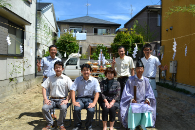 今日は地鎮祭＆明日は肉祭り_f0206977_19112143.jpg