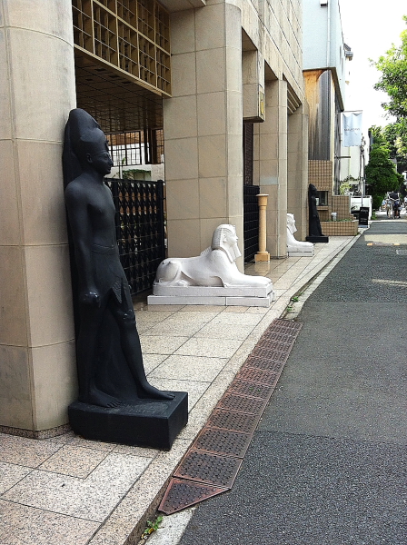 西へ西へ _b0190710_2114752.jpg
