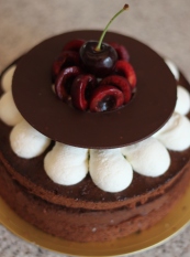 Entremet \"Blanc et Noir\" 「アントルメ ブラン・エ・ノワール」_c0097611_22312085.jpg