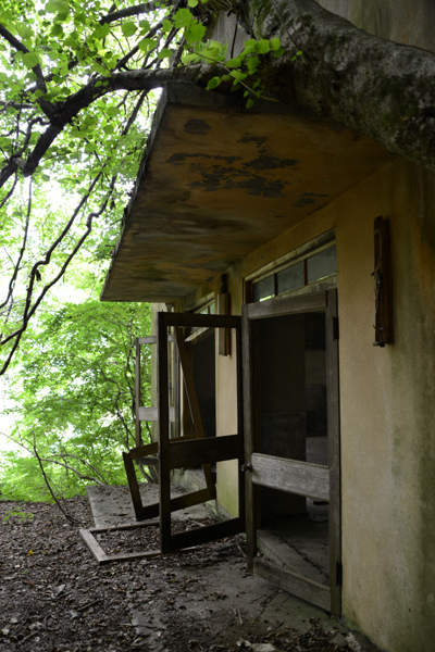 奥多摩ロープウェイ廃墟_e0171573_1214981.jpg