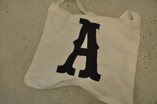 別注イニシャルバッグ 入荷 !!_b0110582_1716559.jpg