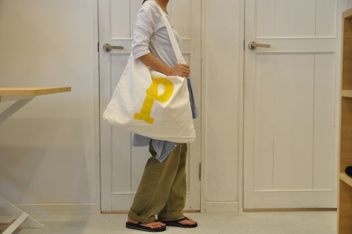 別注イニシャルバッグ 入荷 !!_b0110582_1720140.jpg