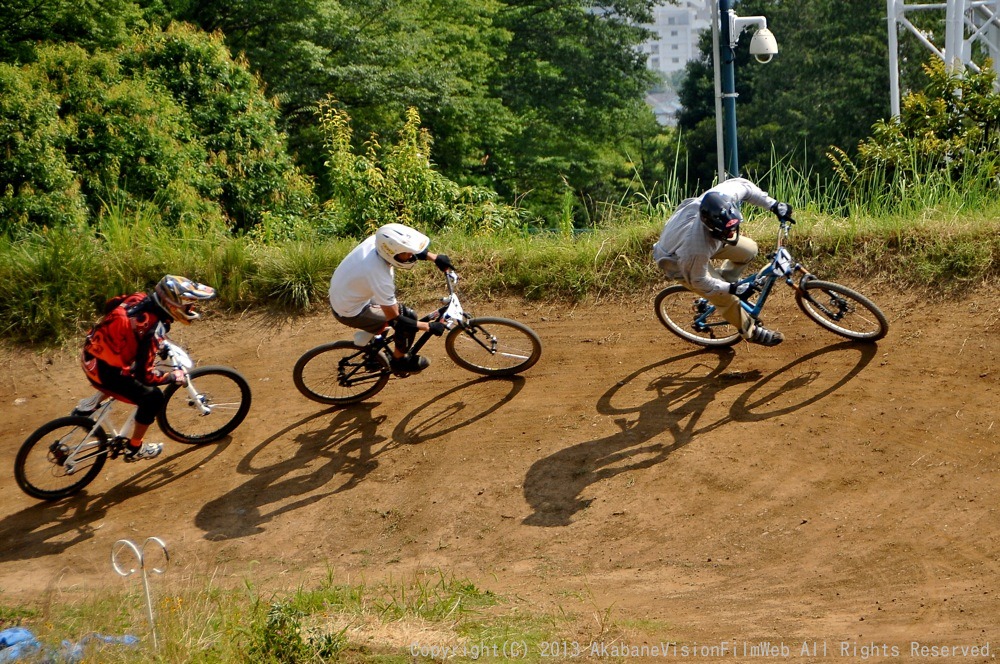 ２０１３JOSF 緑山７月定期戦VOL6：MTB３０オーバー決勝 _b0065730_20294724.jpg