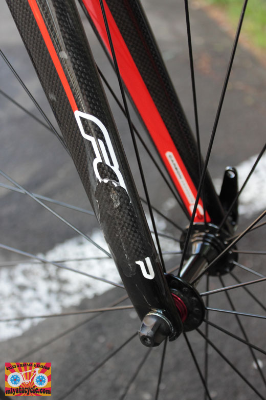 ＦＥＬＴ　Ｆ５ 走行距離の少ない中古車_e0126901_12505021.jpg