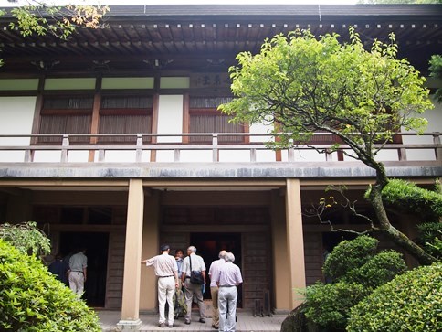 ガイド協会史跡めぐり 報国寺での坐禅体験 13 07 24 フランス語と 鎌倉と 私と ガイド協会史跡めぐり 報国寺での坐禅体験 13 07 24 フランス語と 鎌倉と 私と
