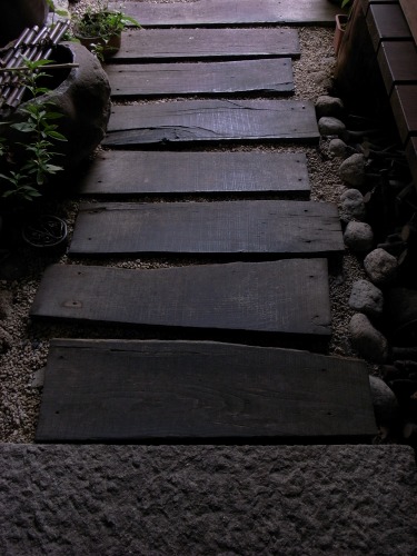 e0145711_1204872.jpg