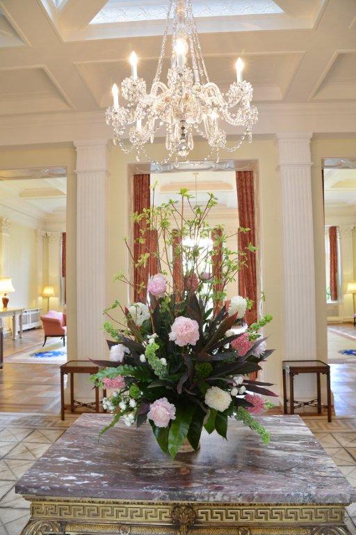 英国コンスタンスプライ花器2点 英国コンスタンスプライ花器2点 英国花器 コンスタンスプライ