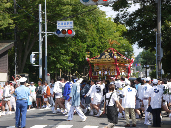 神輿渡御でクライマックス：２０１３年山ノ内八雲神社例大祭_c0014967_756645.jpg