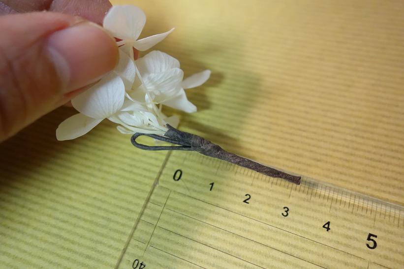 花かんむりの作り方 花屋 ニコグサ やってます