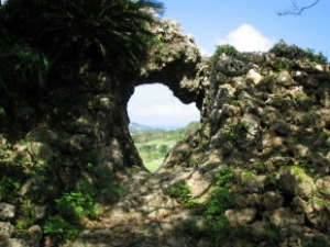 「太陽の道」と「貝の道」_a0300530_248144.jpg
