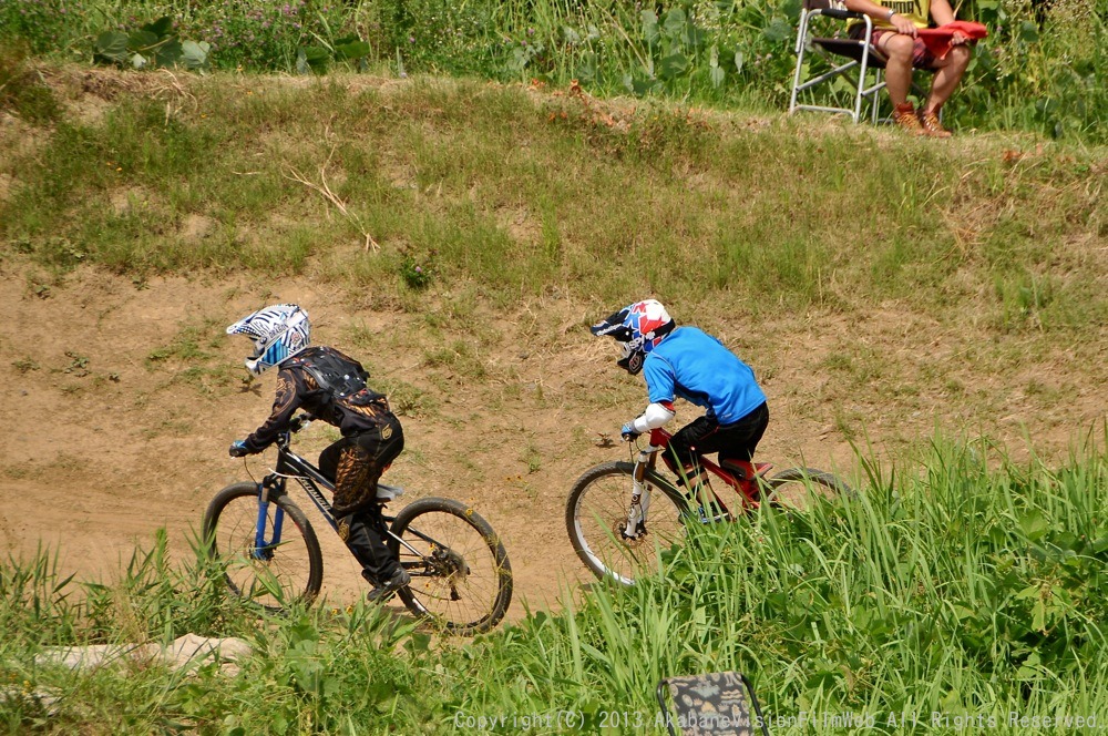 ２０１３JOSF 緑山７月定期戦VOL12：MTBノービスキッズ/ノービス決勝 　　動画あり_b0065730_8545128.jpg