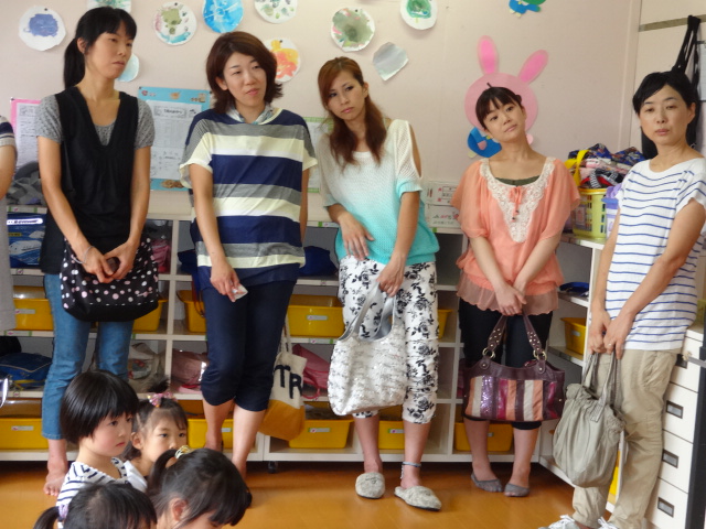 ゆり組、すみれ組 参観日_d0166047_1455340.jpg