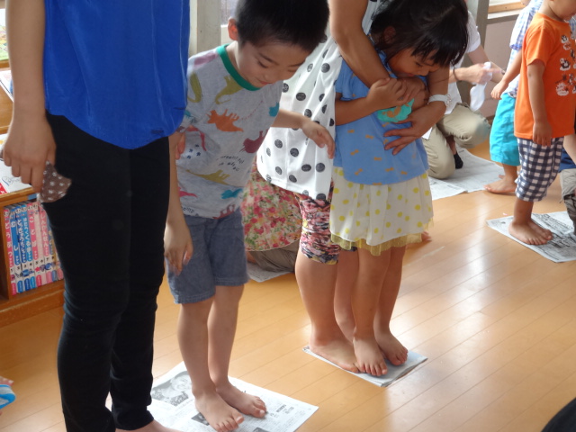 ゆり組、すみれ組 参観日_d0166047_1513744.jpg