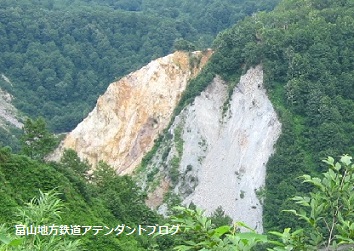 秘境の地!立山カルデラへ ~砂防工事編~_a0243562_1228423.jpg