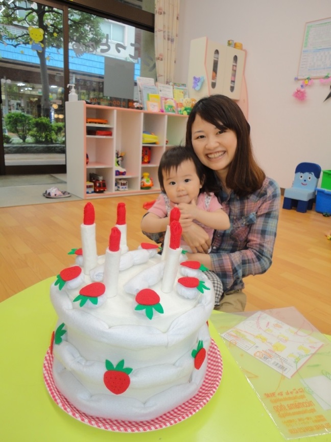 ７月生まれお誕生会＆勘太郎文庫さん読み聞かせ会：７月１８日木曜日_b0079382_17421032.jpg