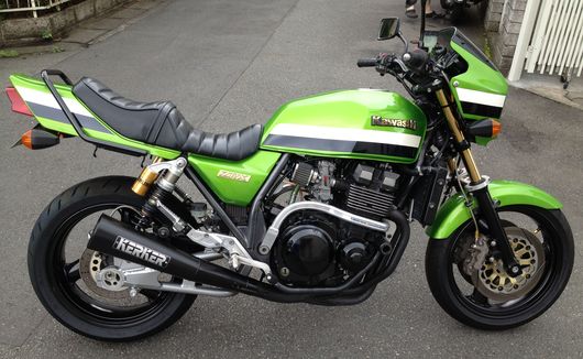 ZRX400 カスタム(ZRX400 シート張替え) ZRX400 カスタム(ZRX400 シート張替え)