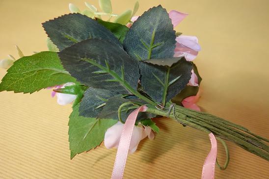 リストブーケの作り方 花屋 ニコグサ やってます リストブーケの作り方 花屋 ニコグサ やってます
