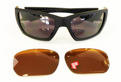OAKLEYライフスタイルスウィッチロック搭載アイウェアSTYLE SWITCH全バリエーション入荷!_c0003493_16532656.jpg