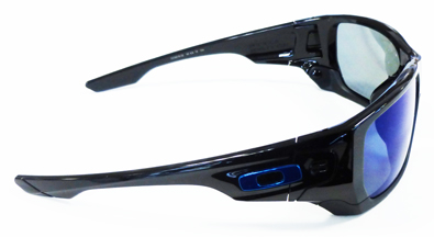 OAKLEYライフスタイルスウィッチロック搭載アイウェアSTYLE SWITCH全バリエーション入荷!_c0003493_1654221.jpg