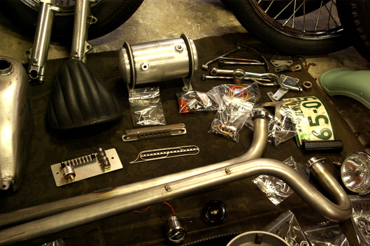 PARTS OF CHOPPER._d0149307_8451193.jpg