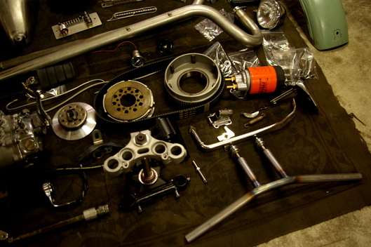 PARTS OF CHOPPER._d0149307_8473910.jpg