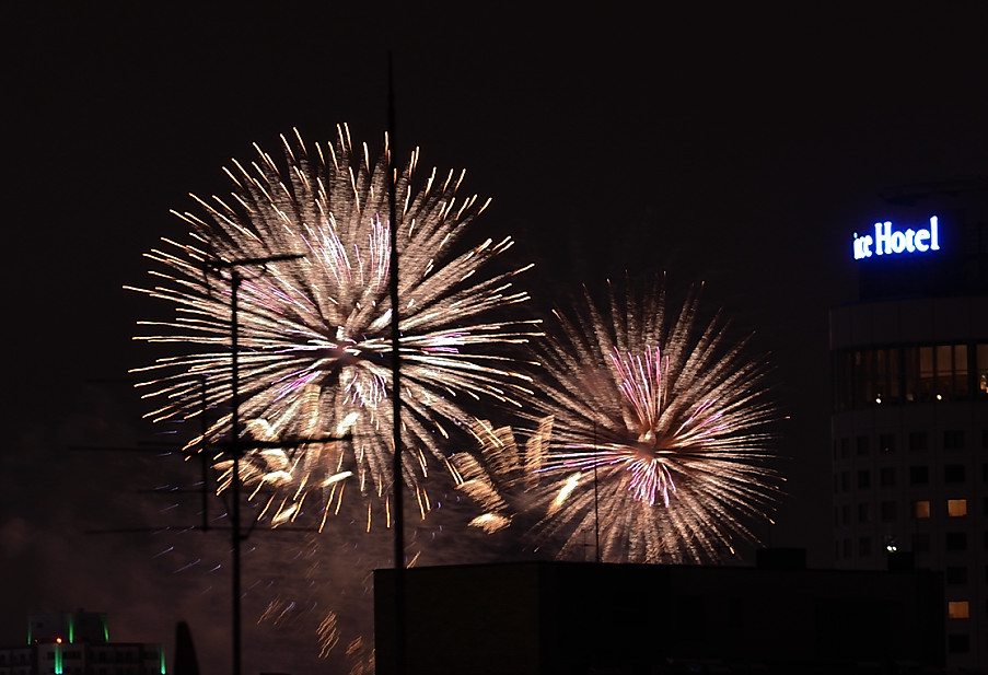 札幌唯一の花火大会_c0162846_2110459.jpg