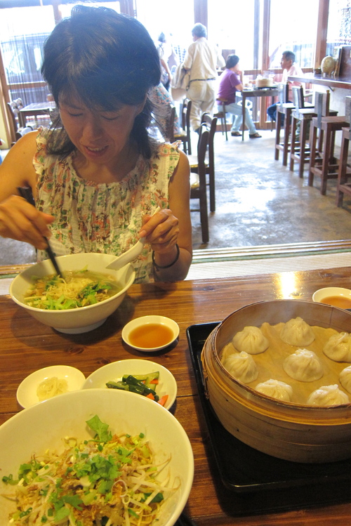 some of yummy dishes._c0153966_18441481.jpg