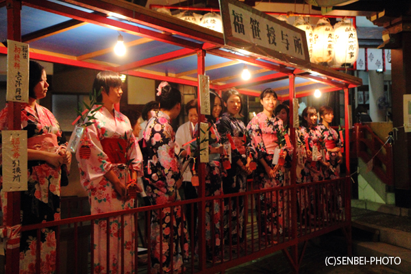 生根神社「だいがく祭り」_e0271181_0124390.jpg