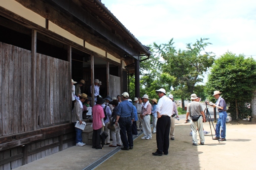 津山中央公民館　史跡巡りのみなさん松神見学_f0238663_11411964.jpg