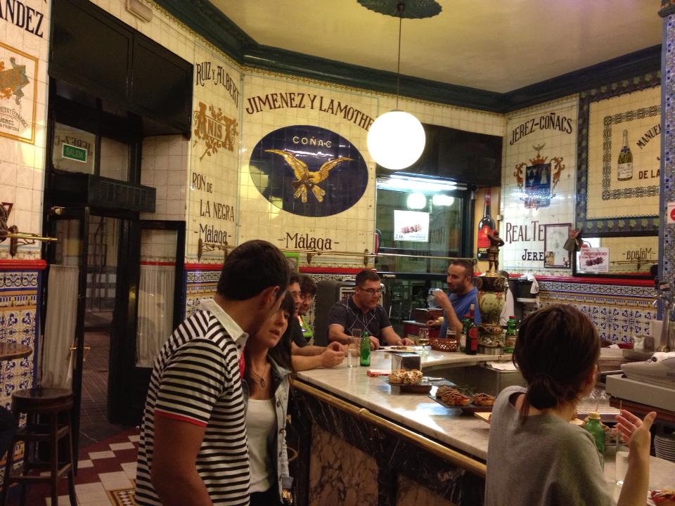 ビルバオの夜_f0044846_20192478.jpg