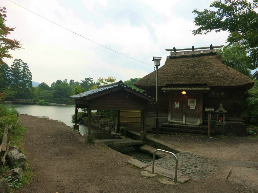 九州（湯布院 山水館～博多）_e0208058_1612170.jpg