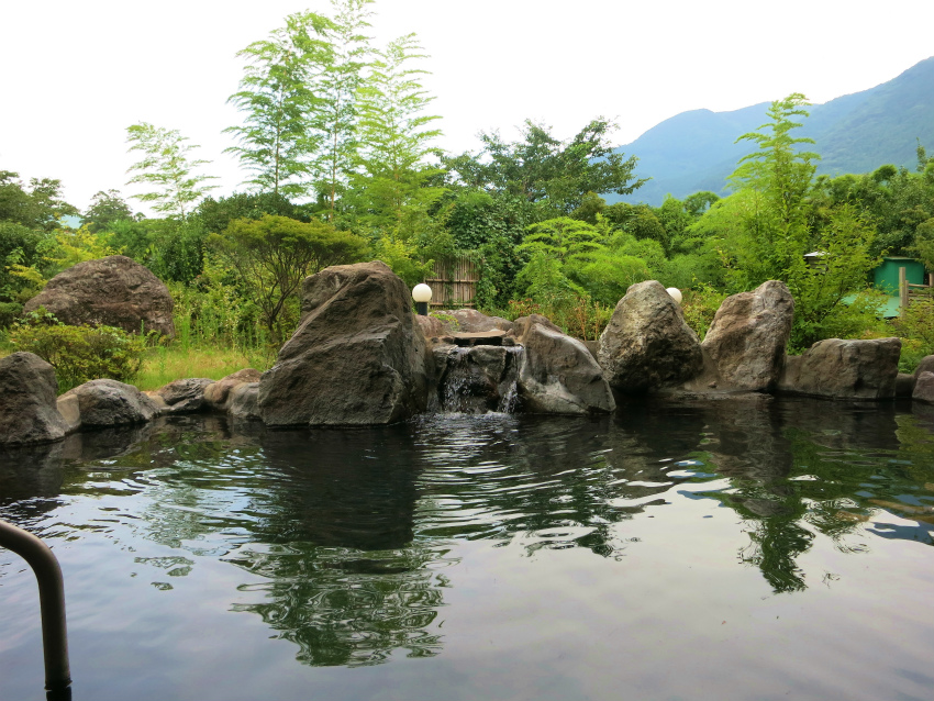 九州（湯布院 山水館～博多）_e0208058_17251683.jpg