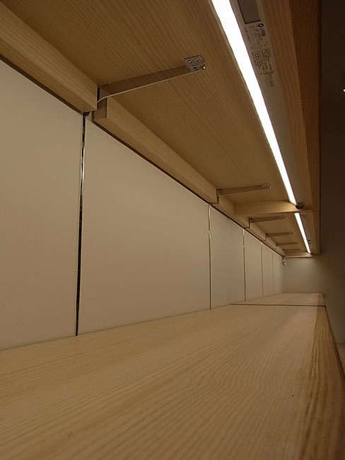 追い込まれている店舗改装は・・・_b0186200_1154414.jpg