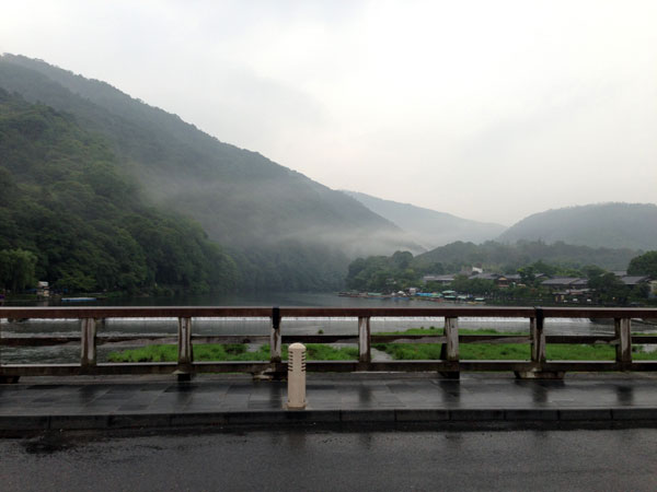 今朝は小雨模様のあべの近鉄5日目。_a0129631_9141139.jpg