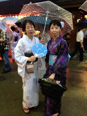 地蔵通りの盆踊り_f0140343_1235257.jpg
