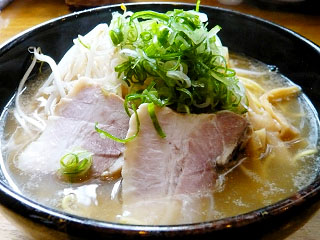 ラーメン 修ちゃん@米子 (しょうゆラーメン)_f0080612_1917539.jpg