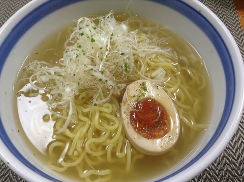 鯛の骨蒸しラーメン_a0278392_23125485.jpg