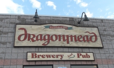 DragonMeads Brewry&Pub _a0236508_12363953.jpg