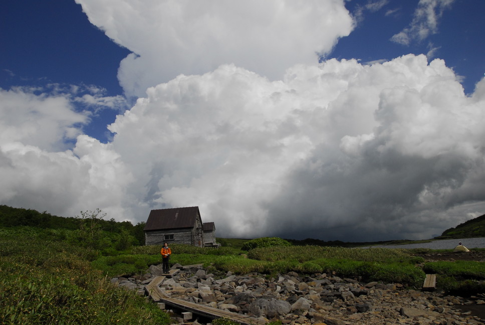 2013年7月　July 2013 大雪トムラウシ山系縦走　Trekking in Taisetsu (Tomurausi) Mountains_c0219616_1515330.jpg