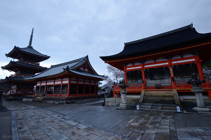 京都 清水寺 ～桜～_d0319222_10472477.jpg