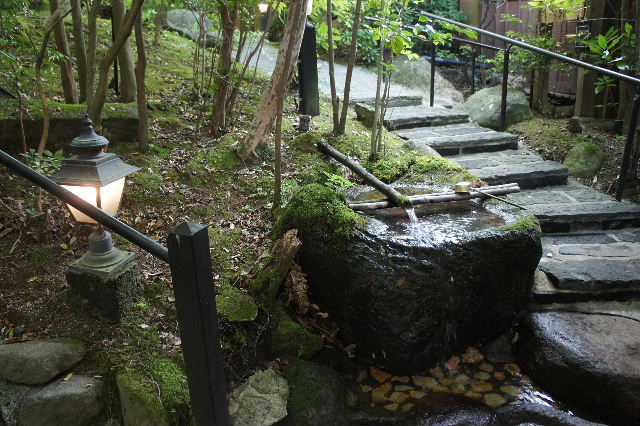 黒川温泉の 『山みず木』 の露天風呂_c0011649_438979.jpg