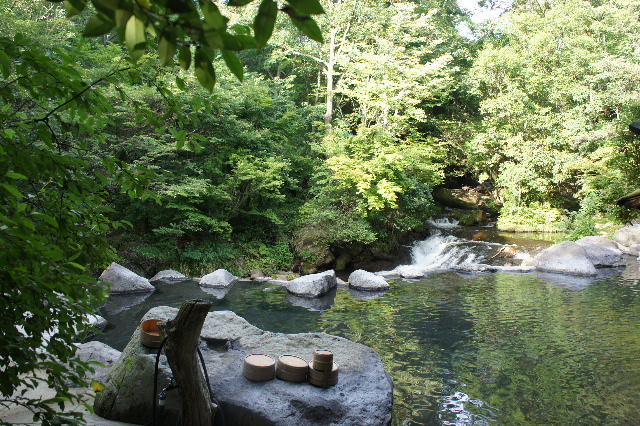 黒川温泉の 『山みず木』 の露天風呂_c0011649_4484660.jpg