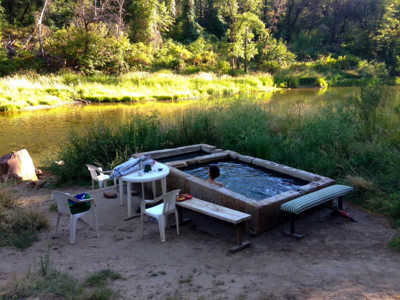 2013/07/28-29 Summer USA Trip Day.４-5 Lassen Volcanic National Park & Woody\'s Hot Springs_b0220886_6154311.jpg