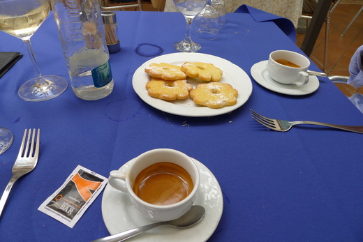 Lunch at Genova_a0129711_763271.jpg